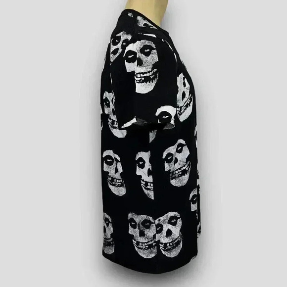 NEW! MISFITS All Over Print Skull men's black graphic‎ t-shirt - Picture 2 of 6